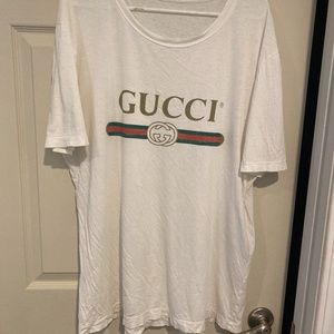 Oversize washed T-shirt with Gucci logo